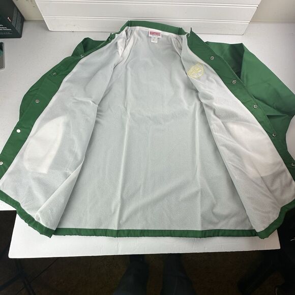 VTG Green BP Logo Jacket Gas Station Attendant Workwear Coat Men's L USA Made - Picture 10 of 13